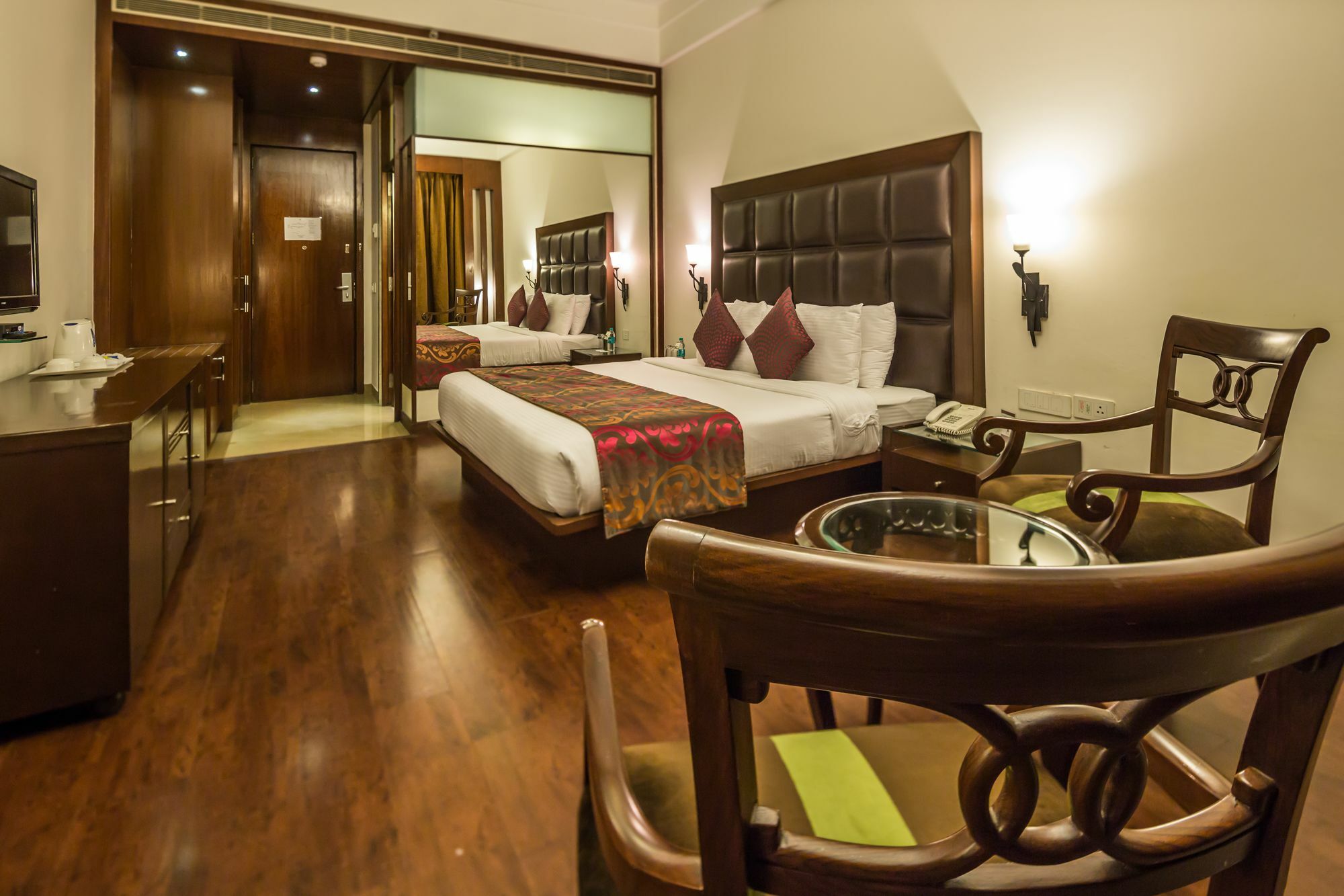 Orana Hotels & Resorts New Delhi Buitenkant foto