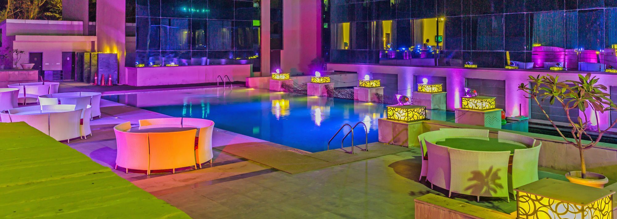 Orana Hotels & Resorts New Delhi Buitenkant foto